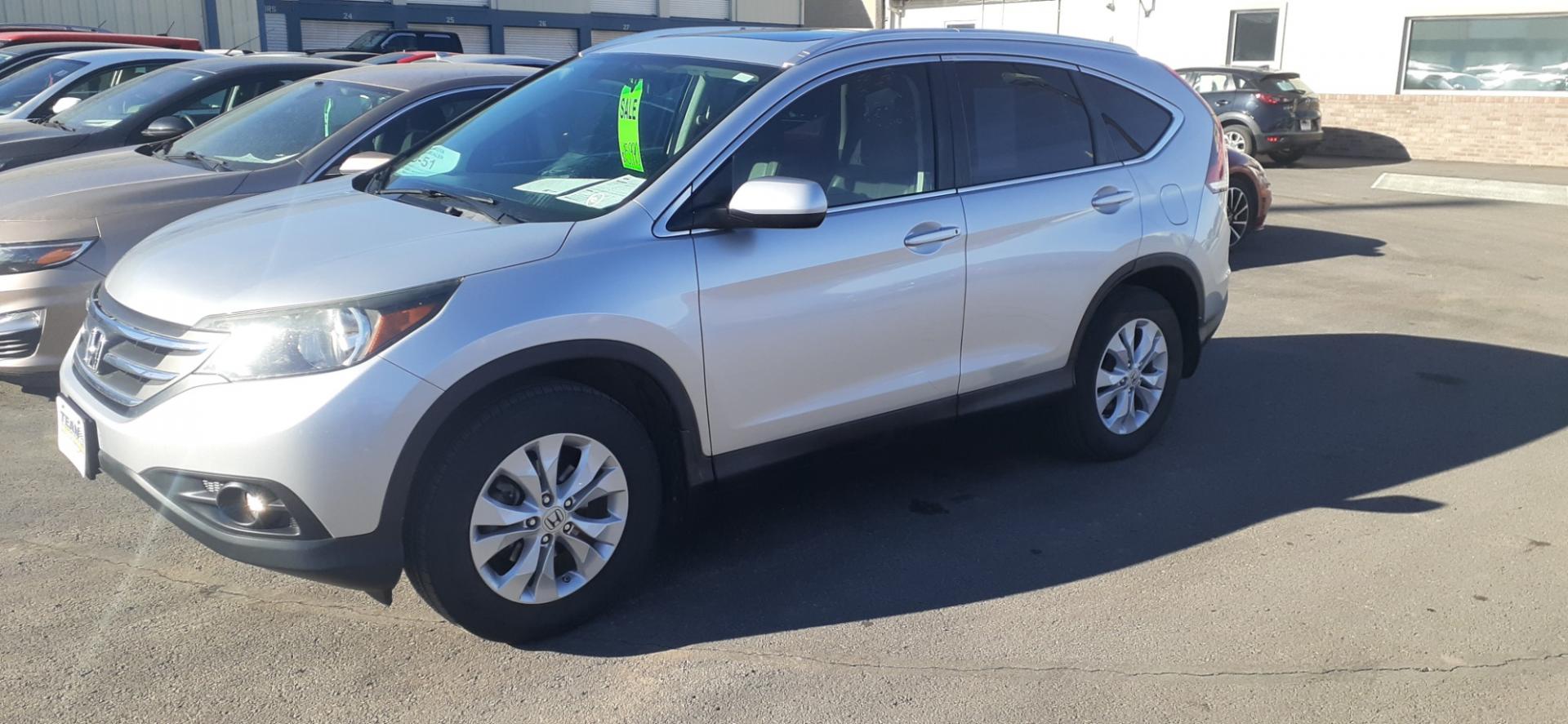 2013 Honda CR-V (2HKRM3H74DH) , located at 2015 Cambell Street, Rapid City, SD, 57701, (605) 342-8326, 44.066433, -103.191772 - CARFAX AVAILABLE - Photo#1